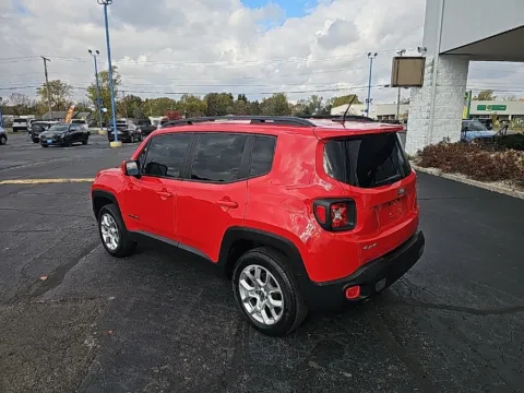 More photos of 2015 Jeep Renegade Latitude at RightDrive Muncie, IN