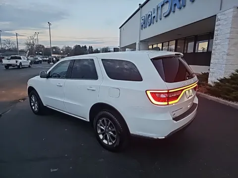 More photos of 2018 Dodge Durango SXT at RightDrive Muncie, IN