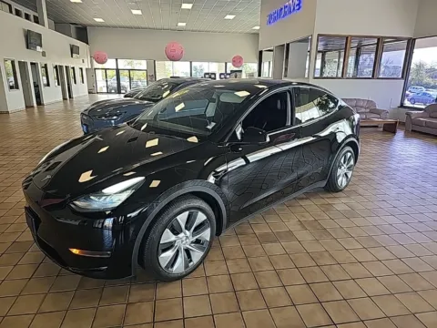 Another view of 2021 Tesla Model Y Long Range for sale in Muncie, IN at RightDrive Muncie