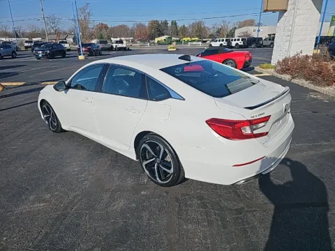 More photos of 2021 Honda Accord Sport Special Edition at RightDrive Muncie, IN