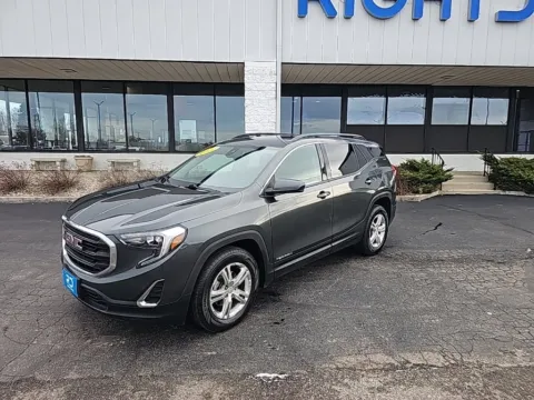 Another view of 2020 GMC Terrain SLE for sale in Muncie, IN at RightDrive Muncie