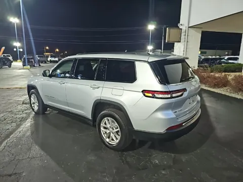 More photos of 2023 Jeep Grand Cherokee L Laredo at RightDrive Muncie, IN