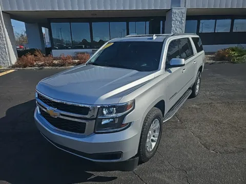 Silver 2019 Chevrolet Suburban LT for sale in Muncie, IN