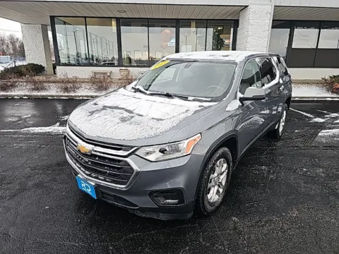 Gray 2021 Chevrolet Traverse LS for sale in Muncie, IN