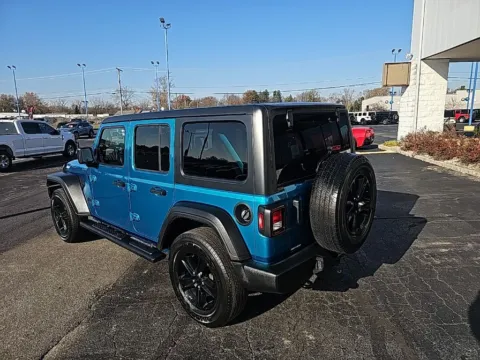 More photos of 2020 Jeep Wrangler Unlimited Sport Altitude at RightDrive Muncie, IN