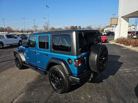 More photos of 2020 Jeep Wrangler Unlimited Sport Altitude at RightDrive Muncie, IN