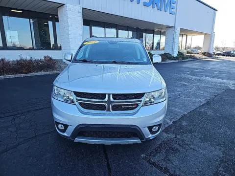 Photos of 2014 Dodge Journey SXT for sale in Muncie, IN at RightDrive Muncie