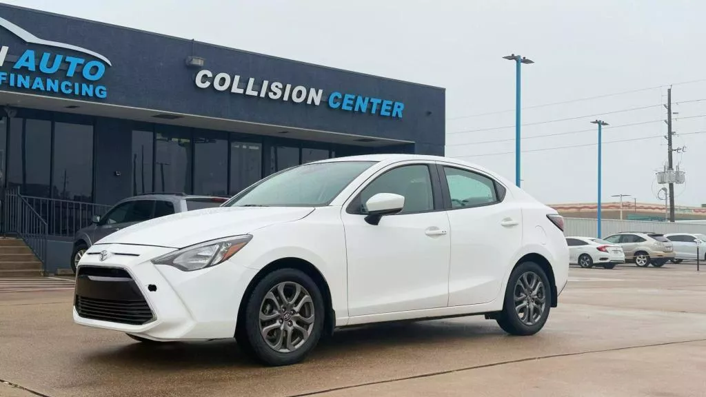 Used 2020 Toyota Yaris LE Sedan 4D for sale in Houston, TX | VIN ...