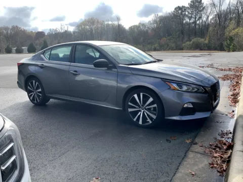 Gray 2021 NISSAN ALTIMA SR 2.5 SR for sale in Little Rock, AR