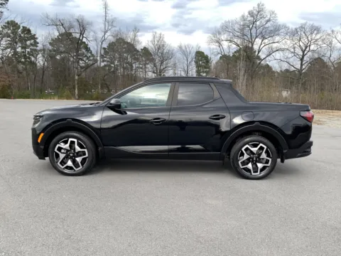 More photos of 2022 HYUNDAI SANTA CRUZ LIM Limited at Bill Fitts Auto Sales, AR