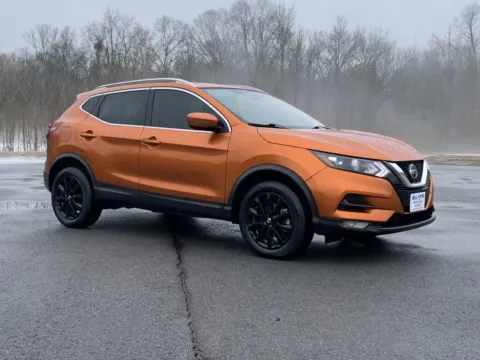 Orange 2022 NISSAN ROGUE SPORT SV for sale in Little Rock, AR