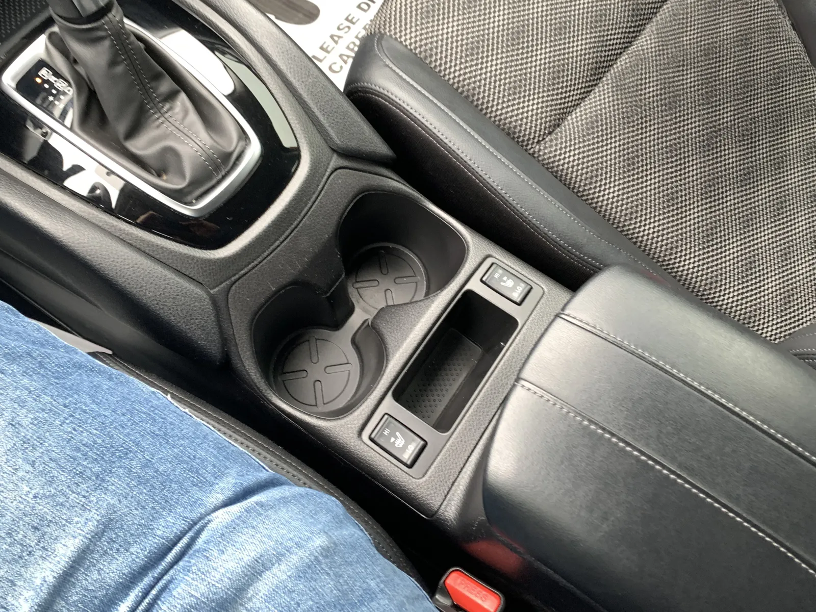 Nissan Rogue Sport photo 18