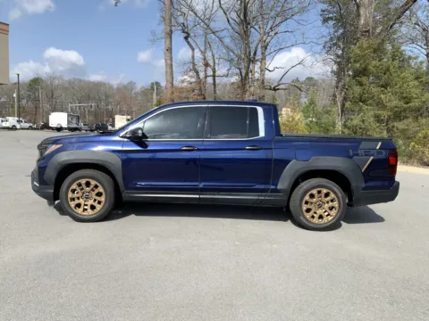More photos of 2022 HONDA RIDGELINE RTL RTL-E at Bill Fitts Auto Sales, AR