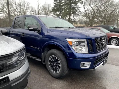 Blue 2019 NISSAN TITAN SV for sale in Little Rock, AR