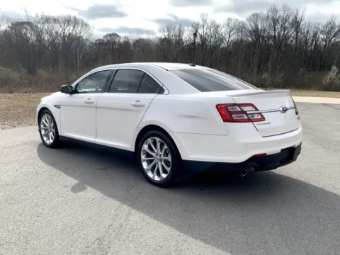 More photos of 2018 FORD TAURUS LIMITED Limited at Bill Fitts Auto Sales, AR
