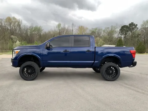 More photos of 2019 NISSAN TITAN SV at Bill Fitts Auto Sales, AR