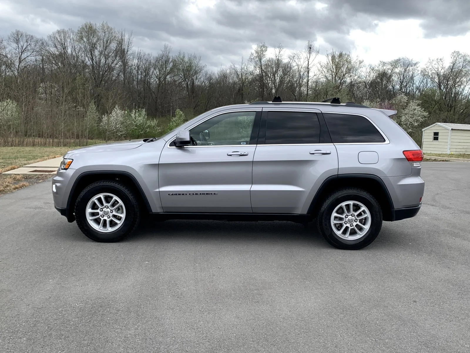 Jeep Grand Cherokee photo 4