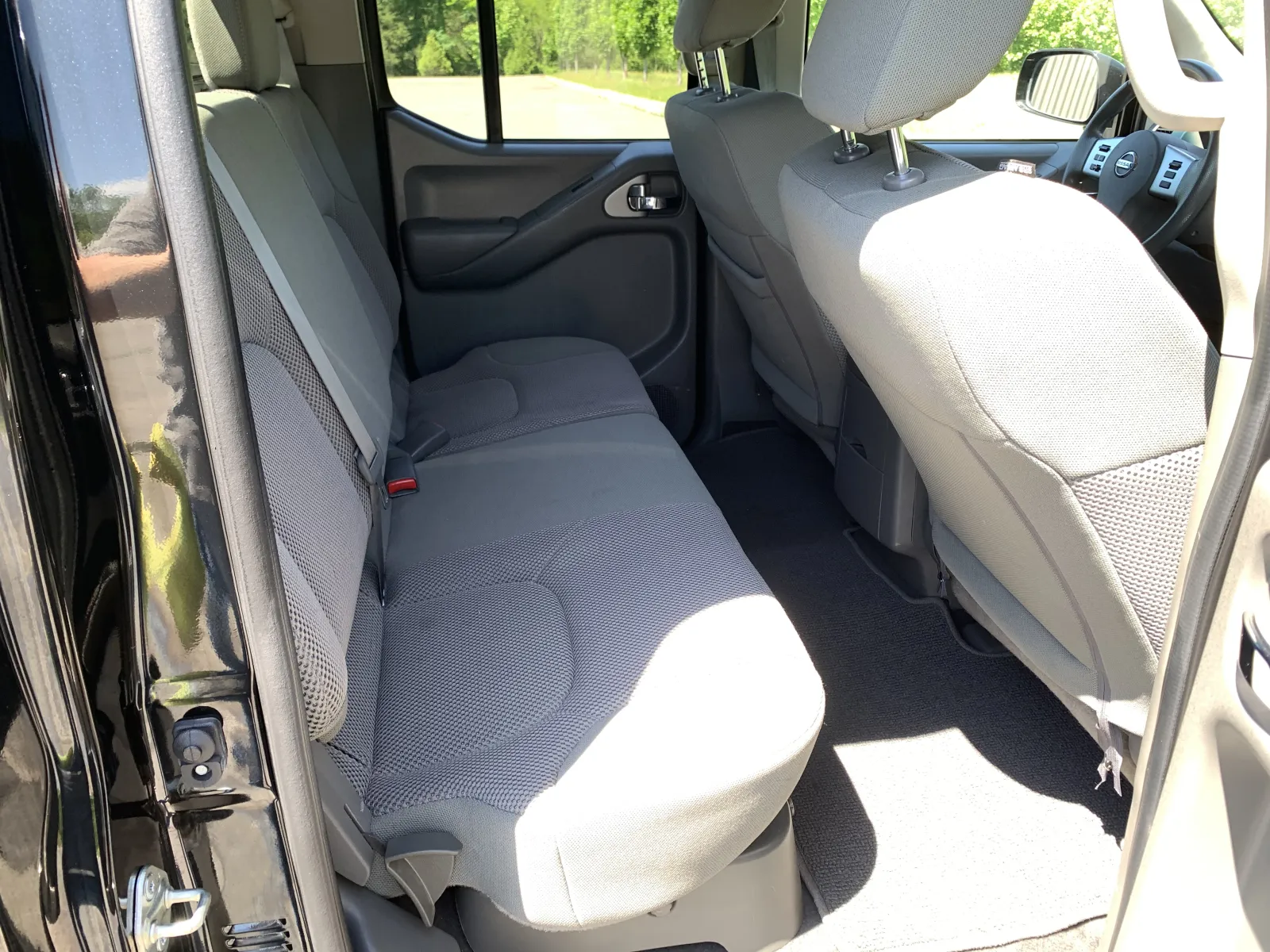 Nissan Frontier photo 30