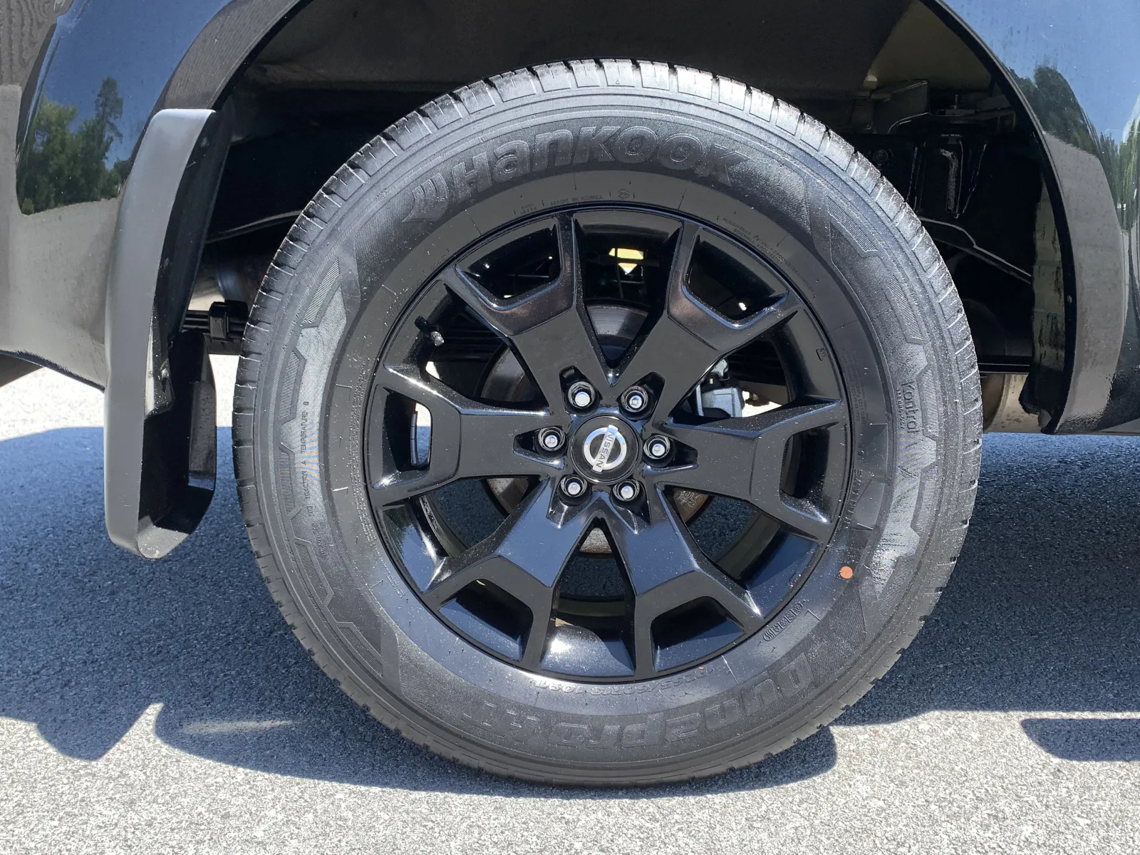 Nissan Frontier photo 9