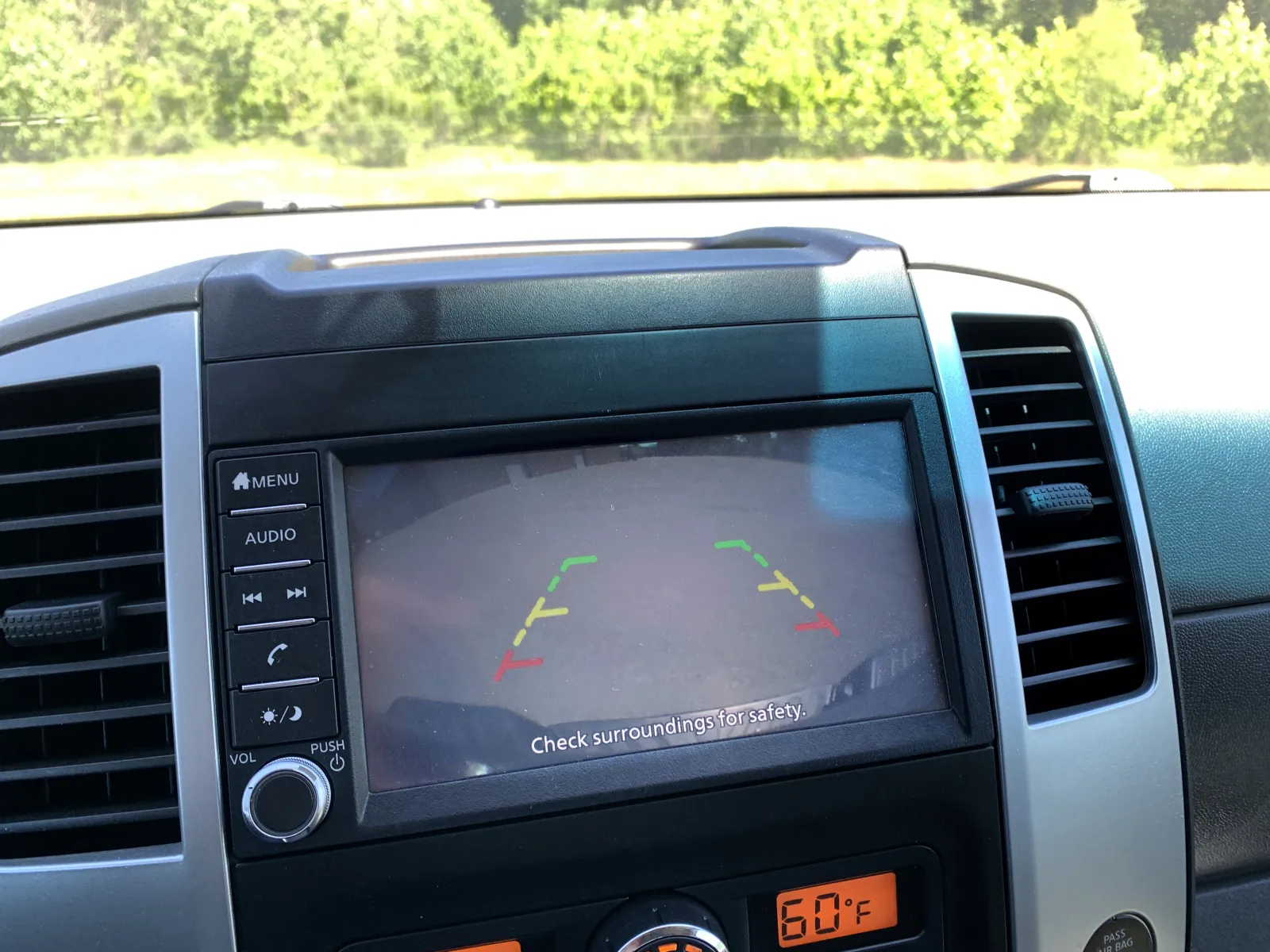 Nissan Frontier photo 13