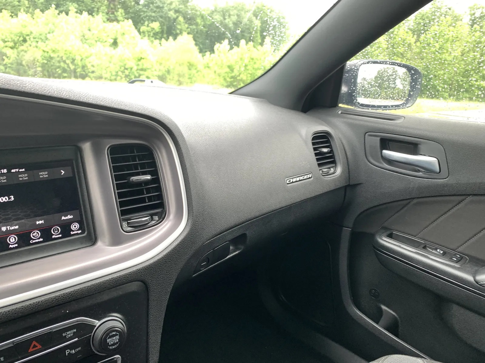 Dodge Charger photo 15