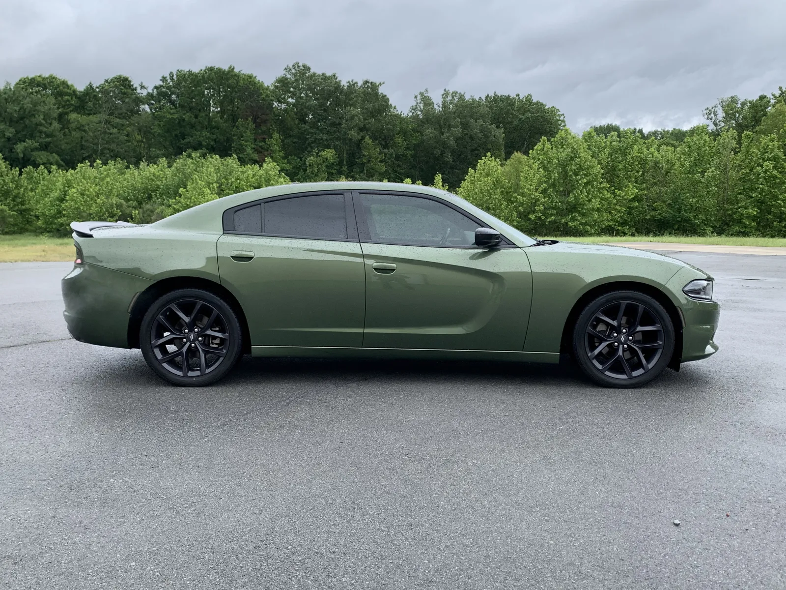 Dodge Charger photo 8