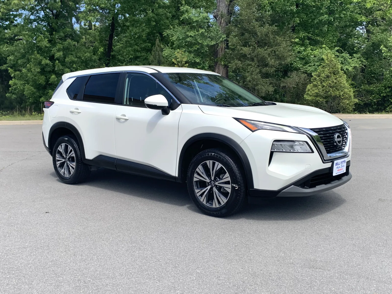 White 2022 NISSAN ROGUE SV for sale in Little Rock, AR