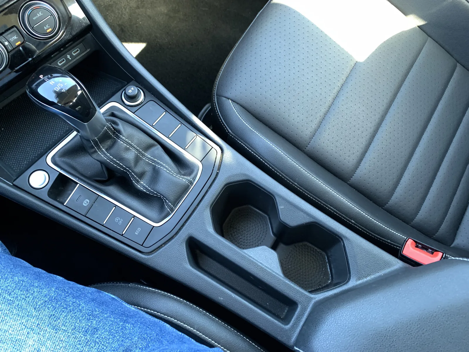 Volkswagen Jetta photo 19