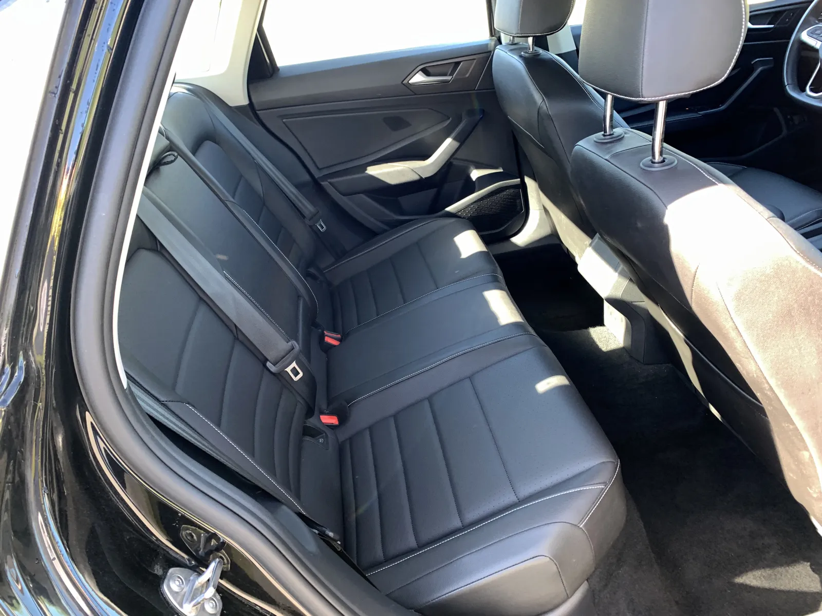 Volkswagen Jetta photo 29
