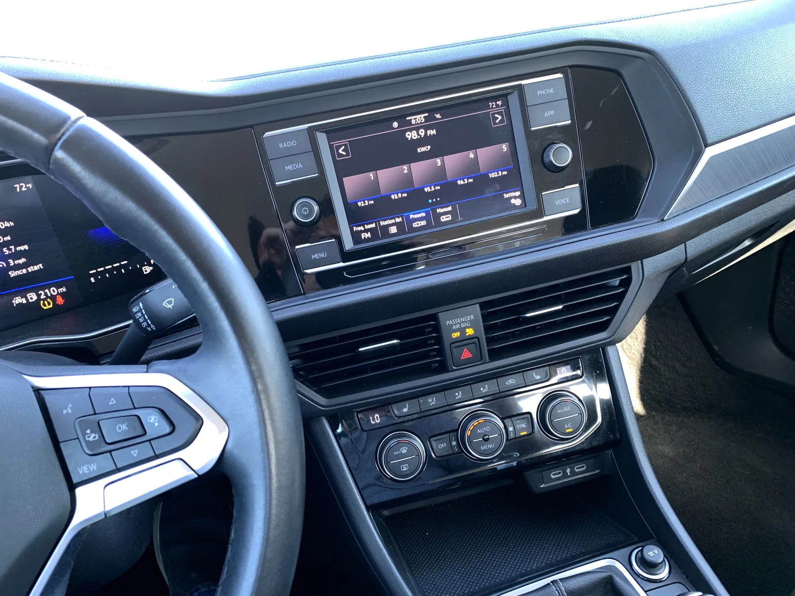 Volkswagen Jetta photo 14