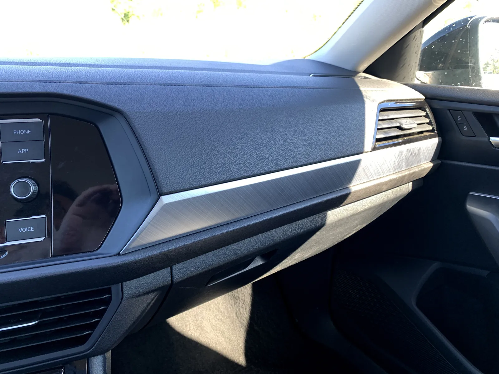 Volkswagen Jetta photo 16