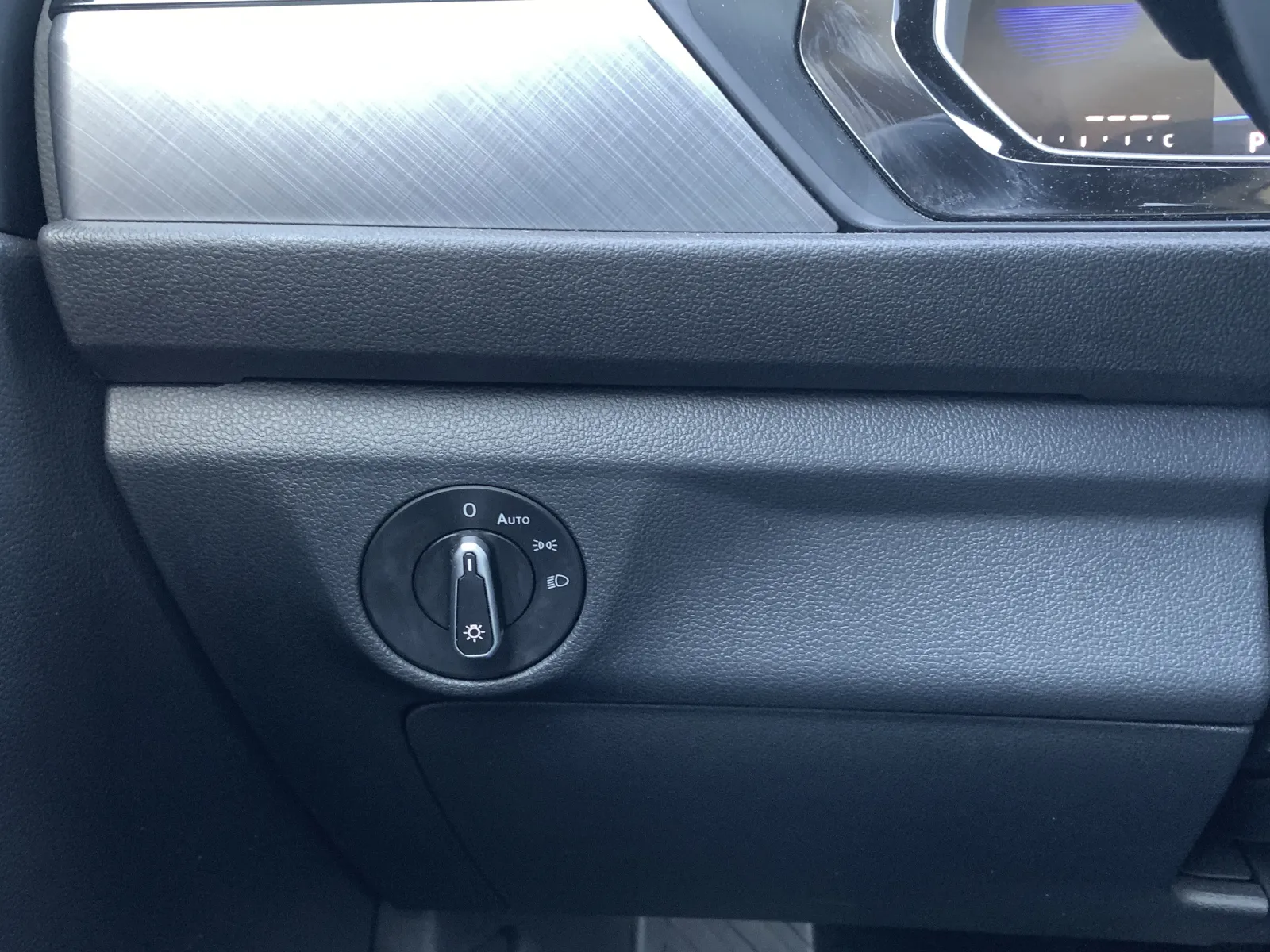 Volkswagen Jetta photo 18