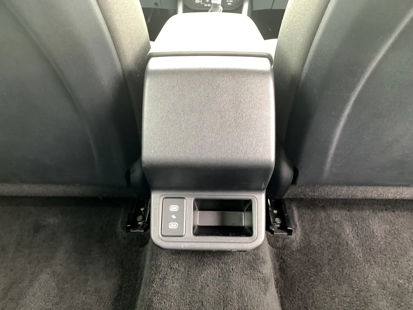 Volvo V60 photo 30