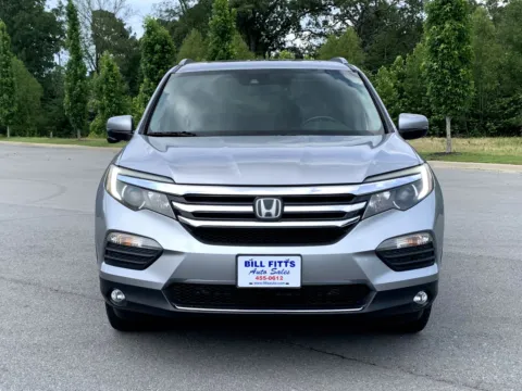 Photos of 2017 HONDA PILOT TOURING Touring for sale in Little Rock, AR at Bill Fitts Auto Sales