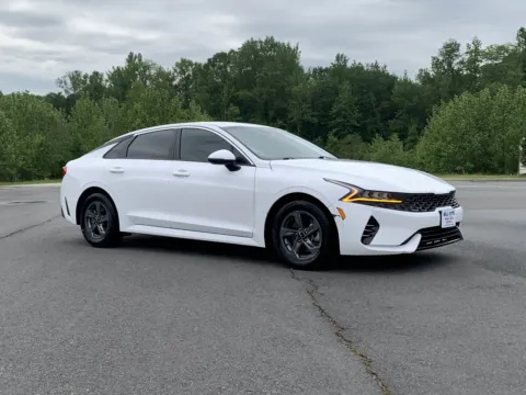 White 2022 KIA K5 LX for sale in Little Rock, AR
