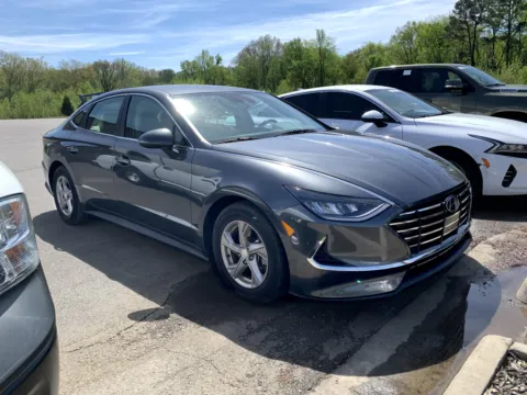 Gray 2023 HYUNDAI SONATA SE for sale in Little Rock, AR