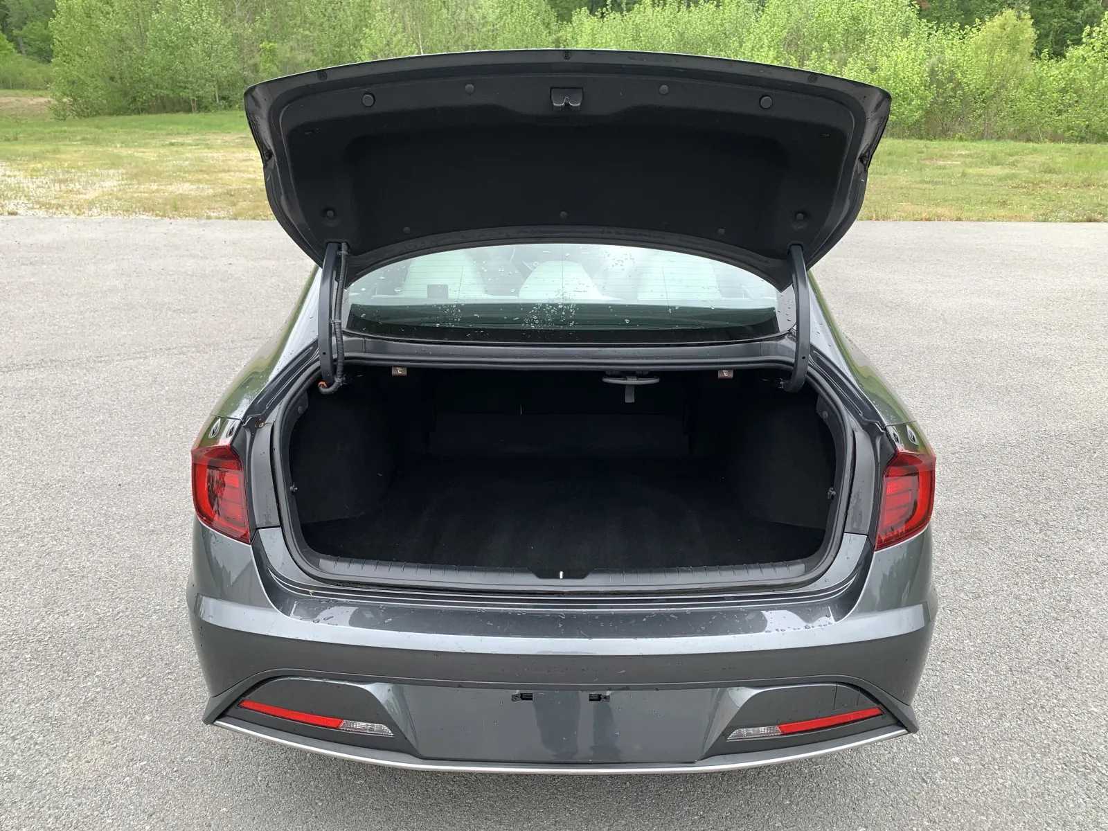 Hyundai Sonata photo 9