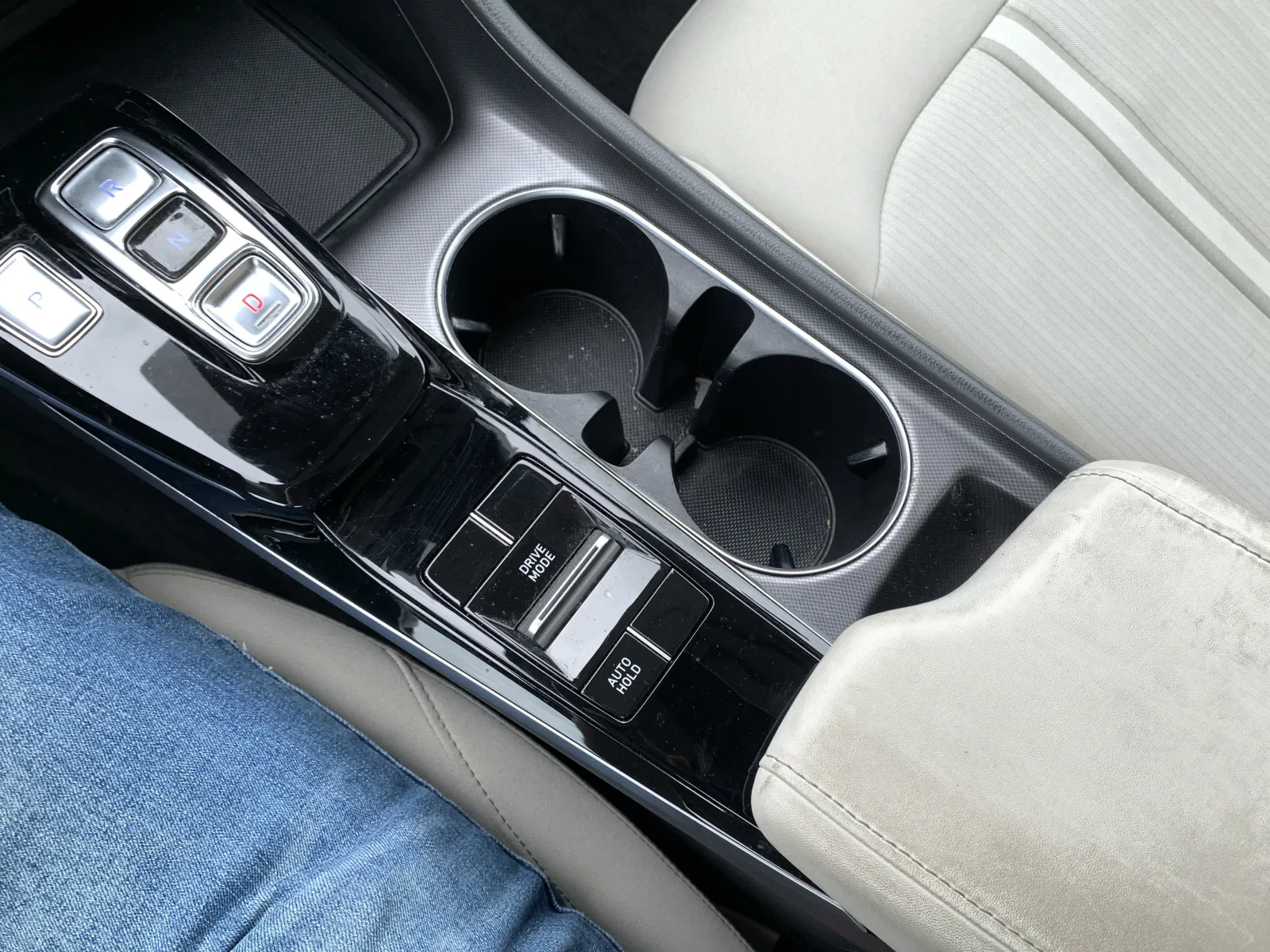 Hyundai Sonata photo 16