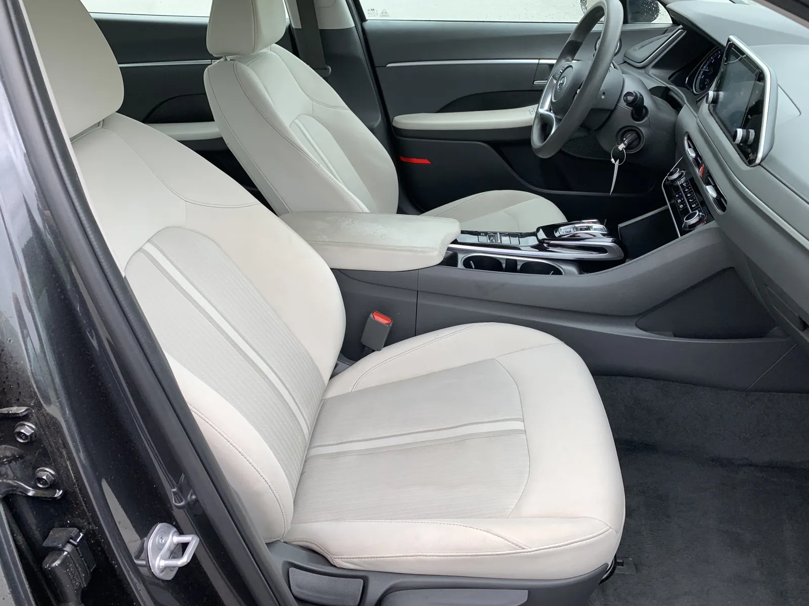 Hyundai Sonata photo 27