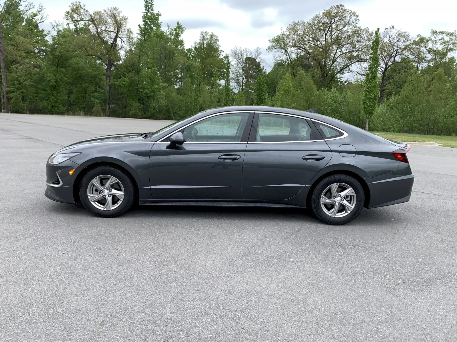 Hyundai Sonata photo 4