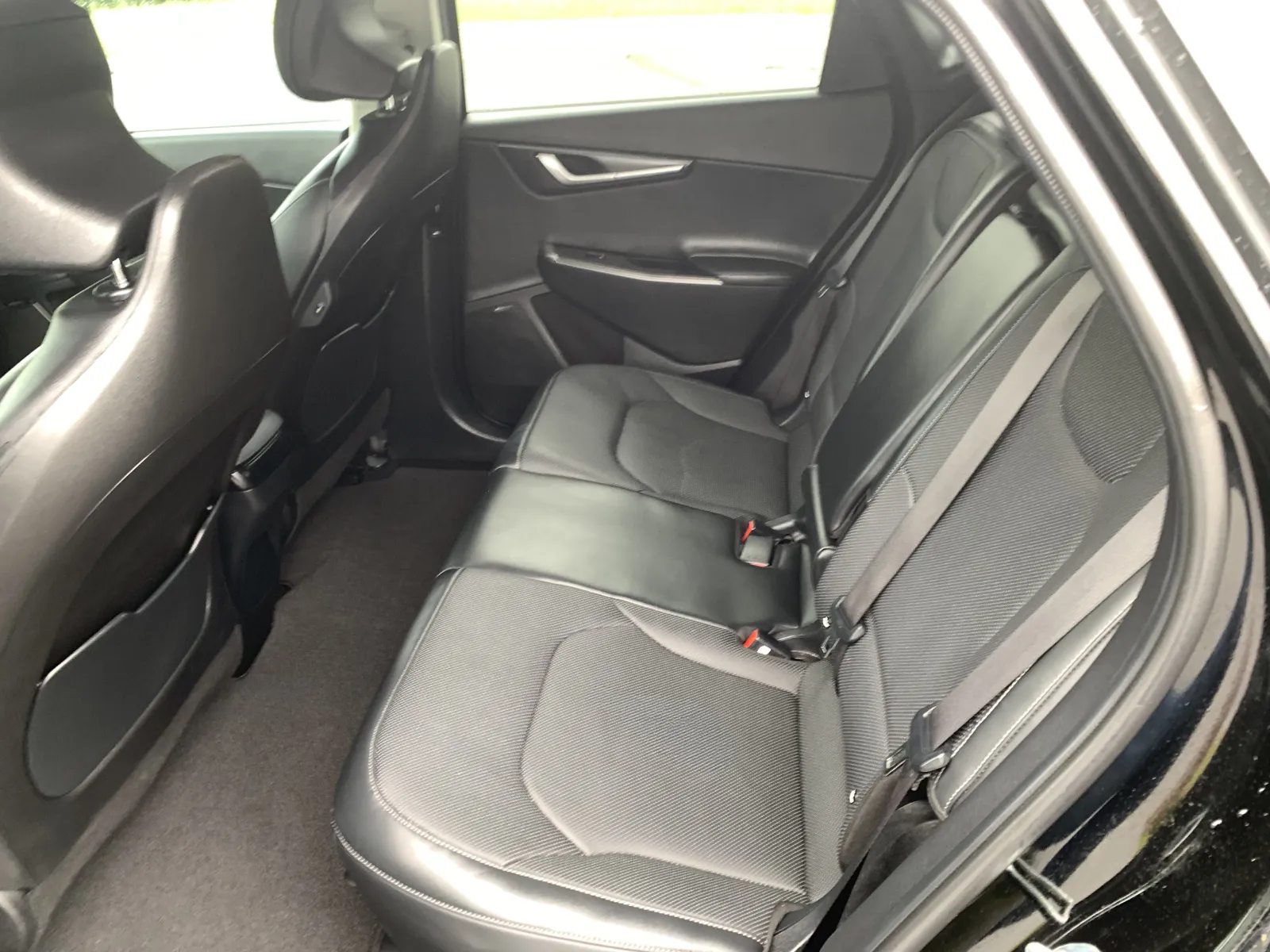 Kia EV6 photo 29