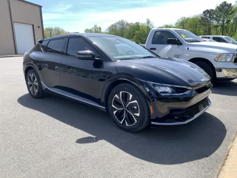 Black 2022 KIA EV6 LIGHT for sale in Little Rock, AR