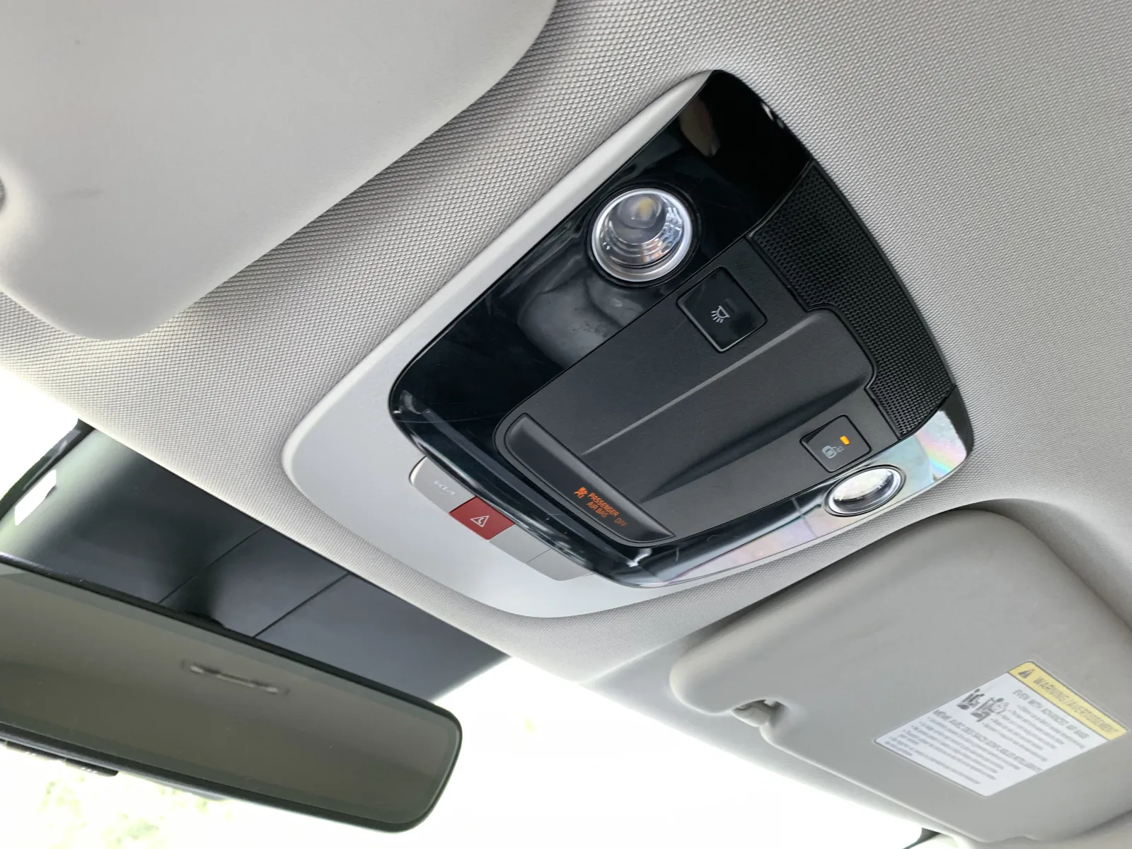 Kia EV6 photo 22