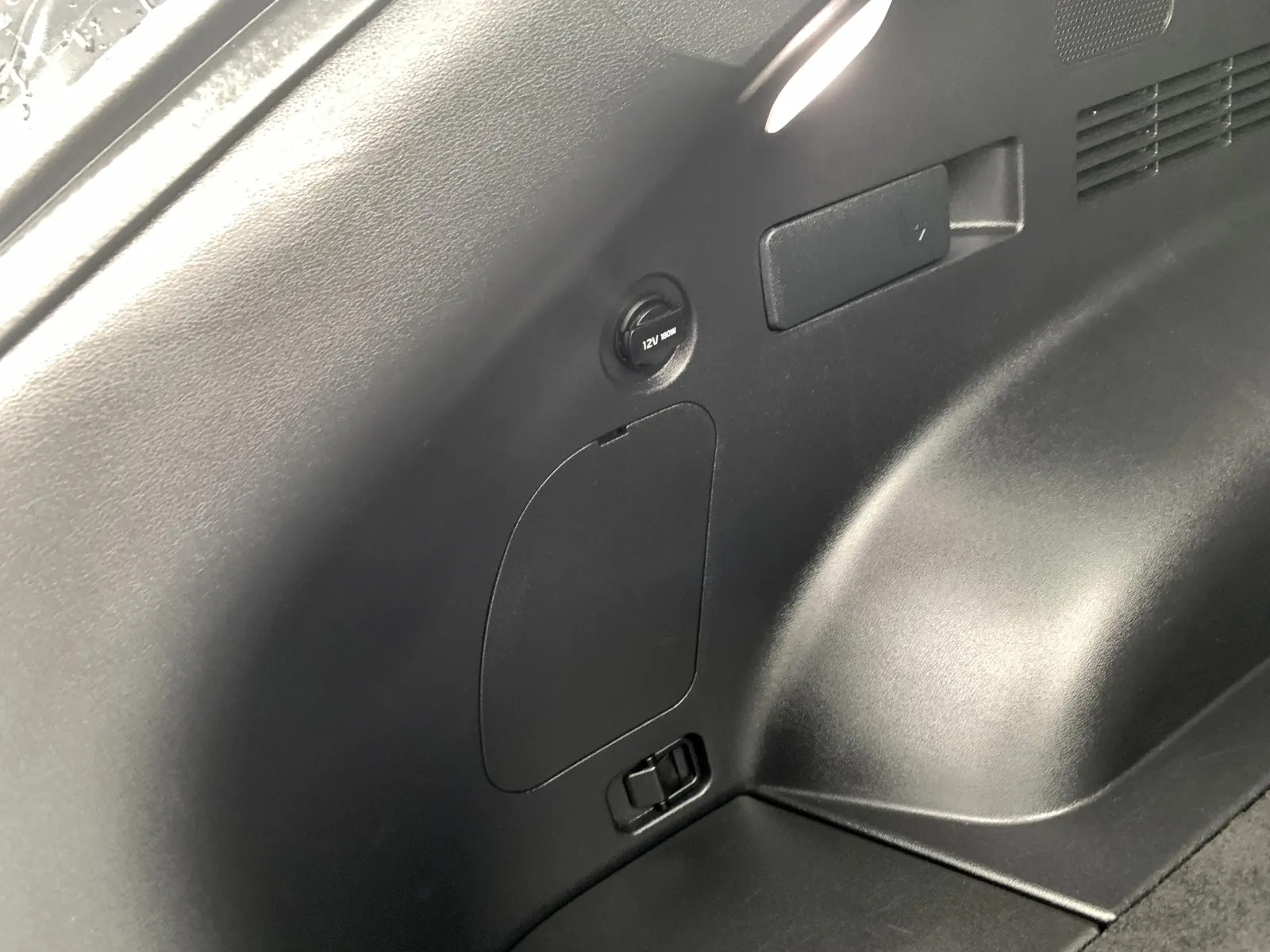 Kia EV6 photo 36