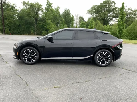 More photos of 2022 KIA EV6 LIGHT at Bill Fitts Auto Sales, AR