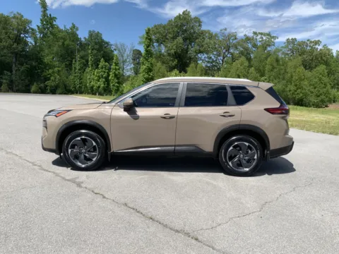 More photos of 2024 NISSAN ROGUE SV at Bill Fitts Auto Sales, AR