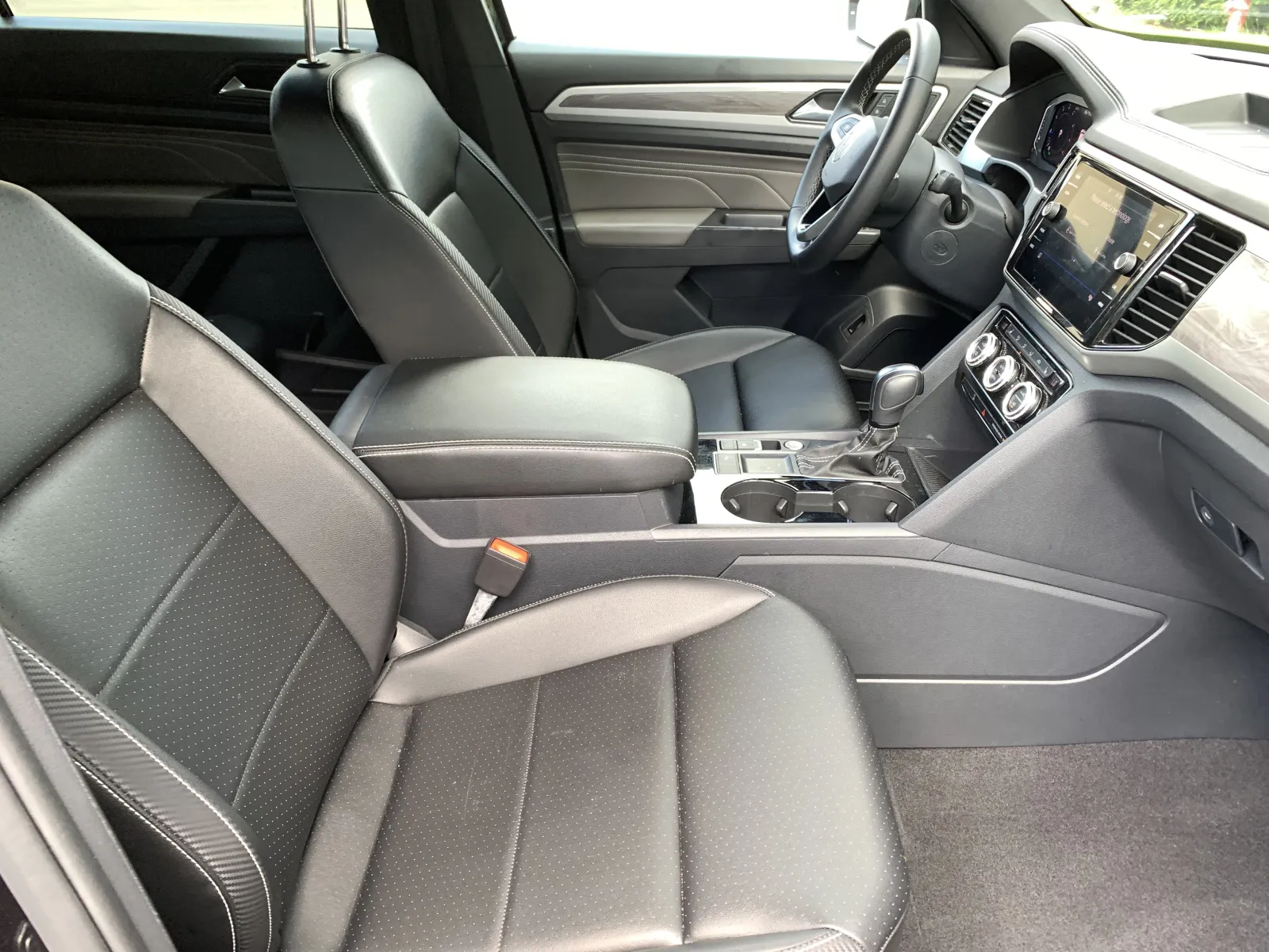 Volkswagen Atlas photo 28