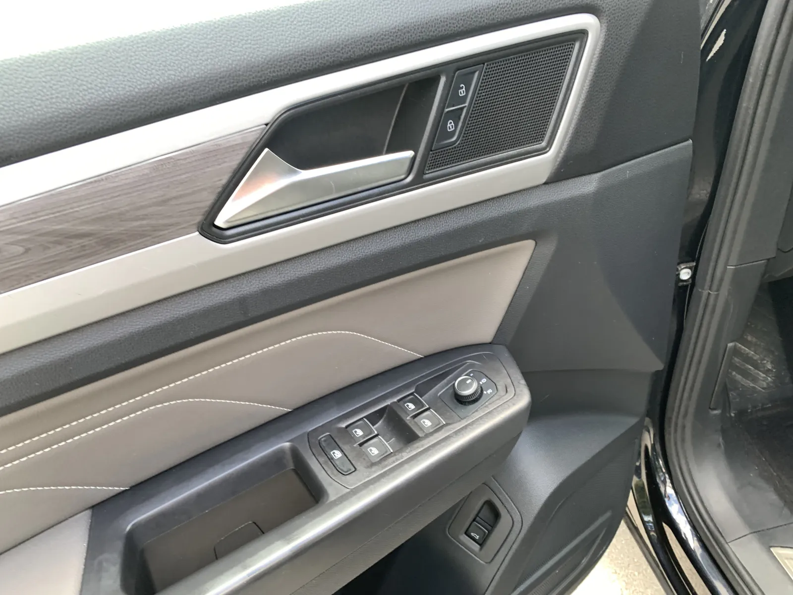 Volkswagen Atlas photo 21