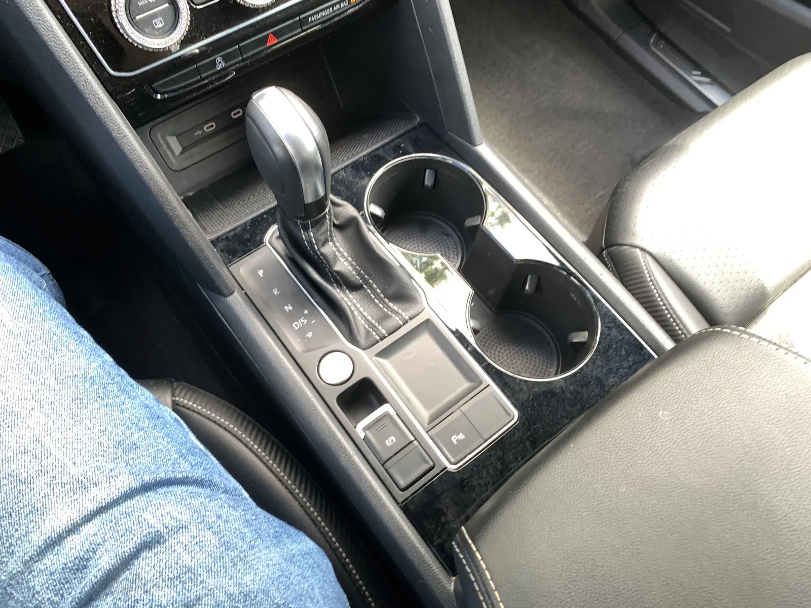Volkswagen Atlas photo 16