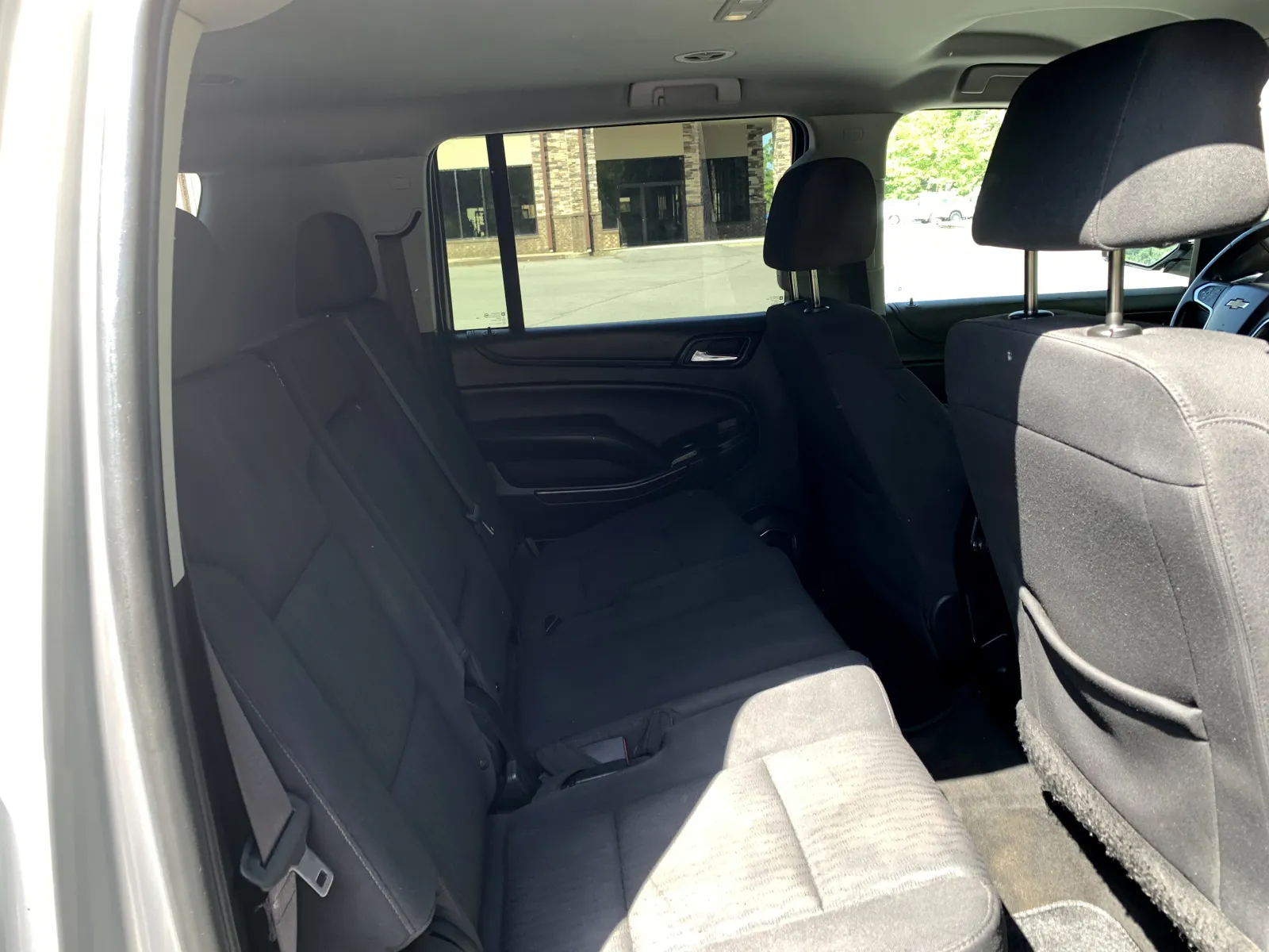 Chevrolet Suburban photo 28